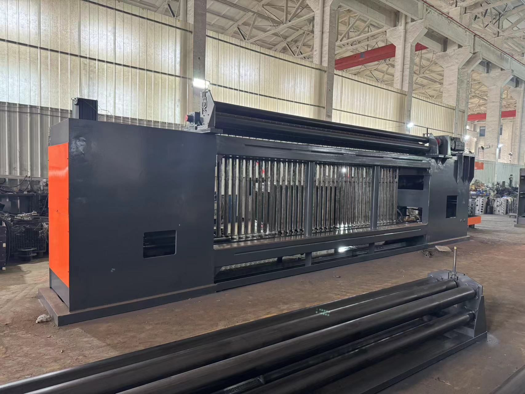 أحدث مدونات الشركة حول آلة نسج الجابيون ذات الشبكة المزدوجة تعزز الكفاءة في مشاريع الأنهار والطرق السريعة